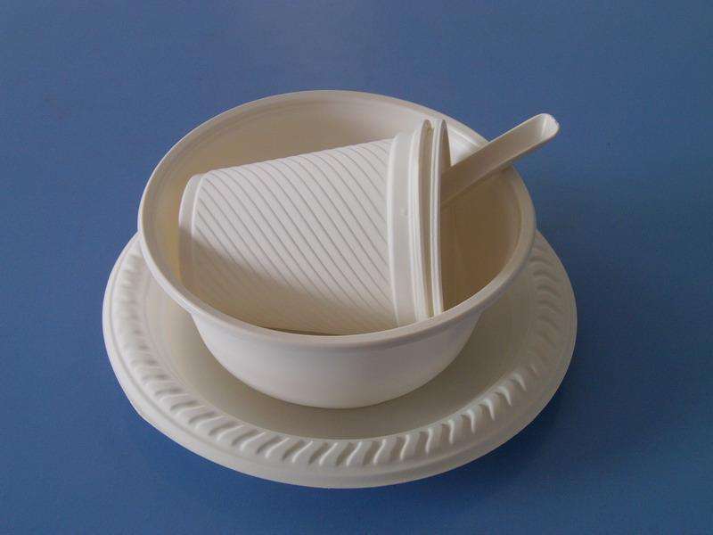 コーンスターチ堆肥食器を選ぶ理由